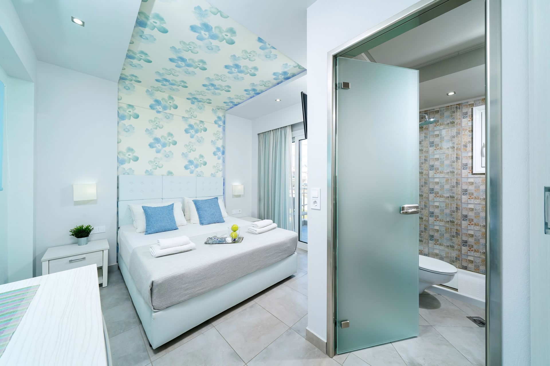 Double room mountain view