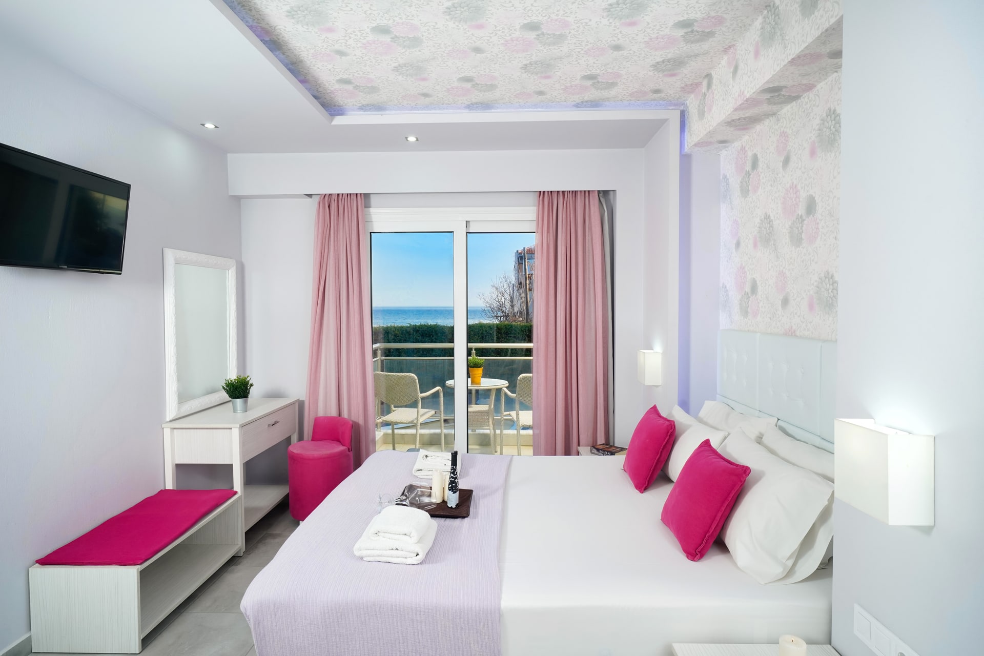 Double room pool view