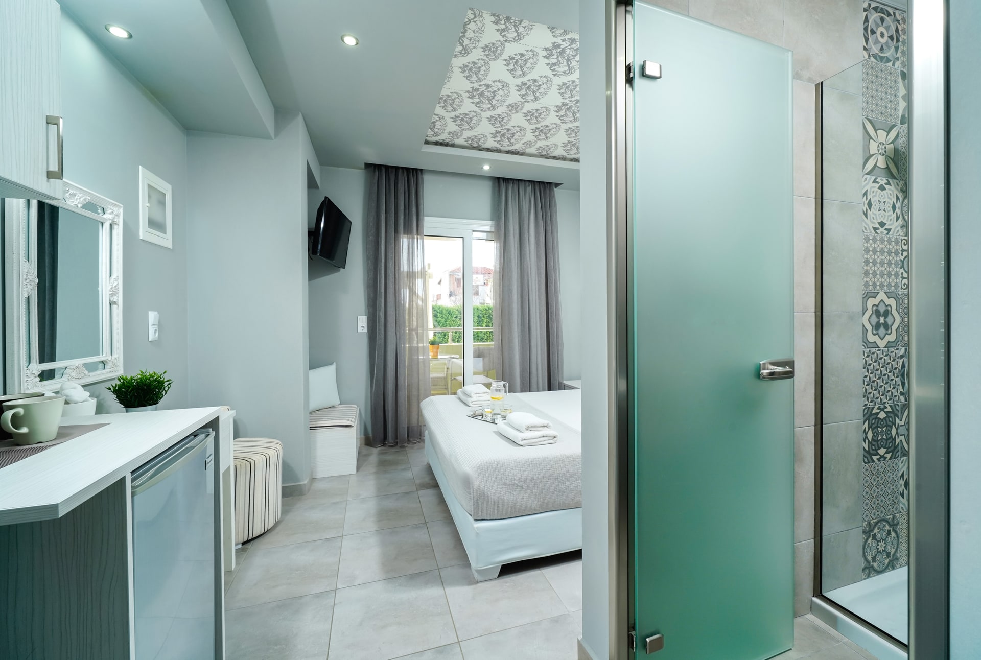 Double room pool view