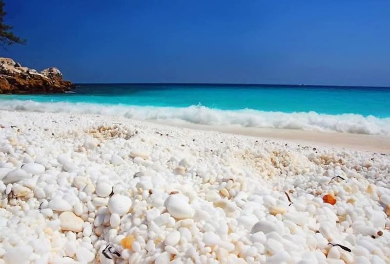Marble Beach (Saliara), Thassos