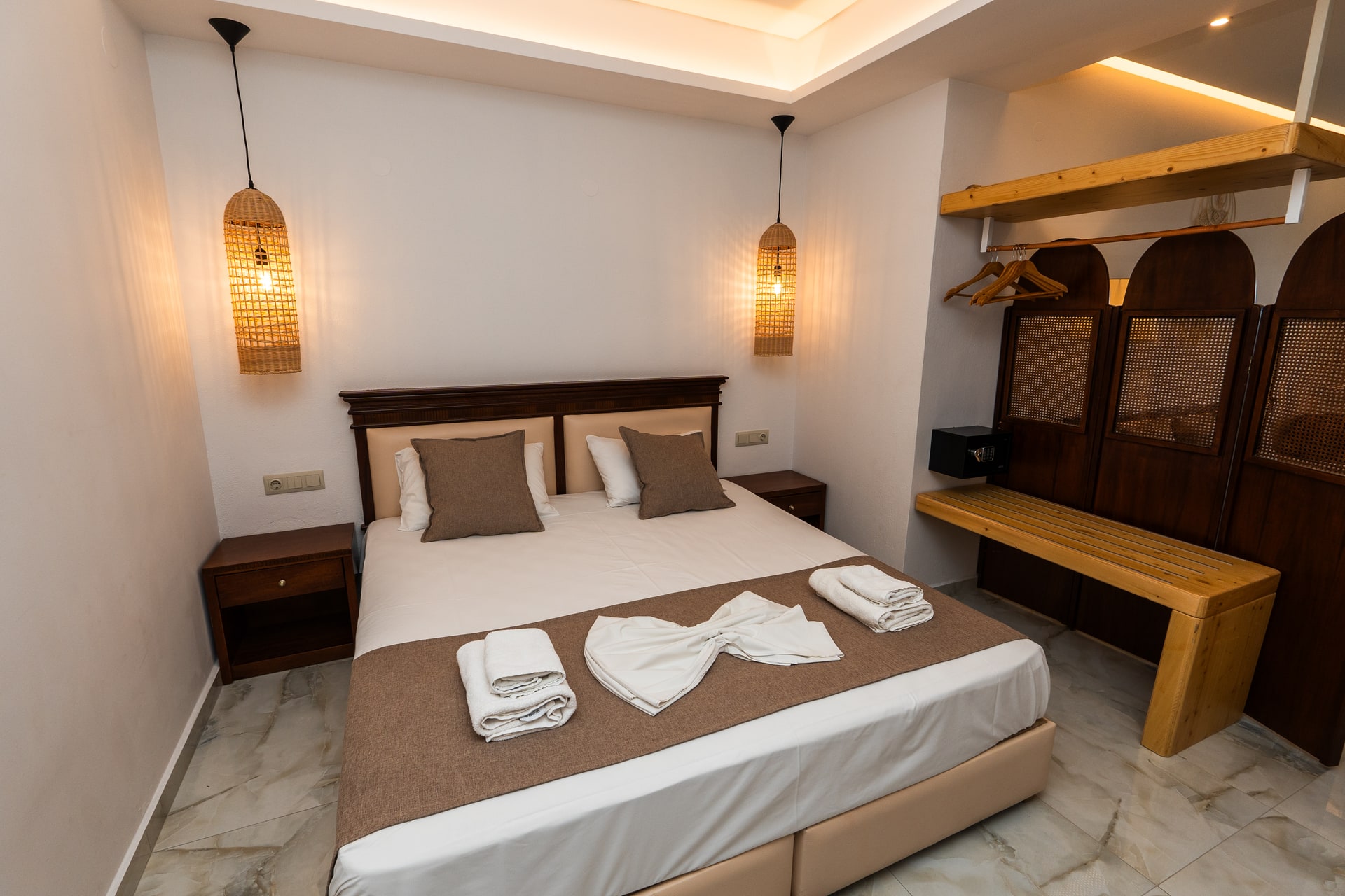 Quadruple studio ground floor