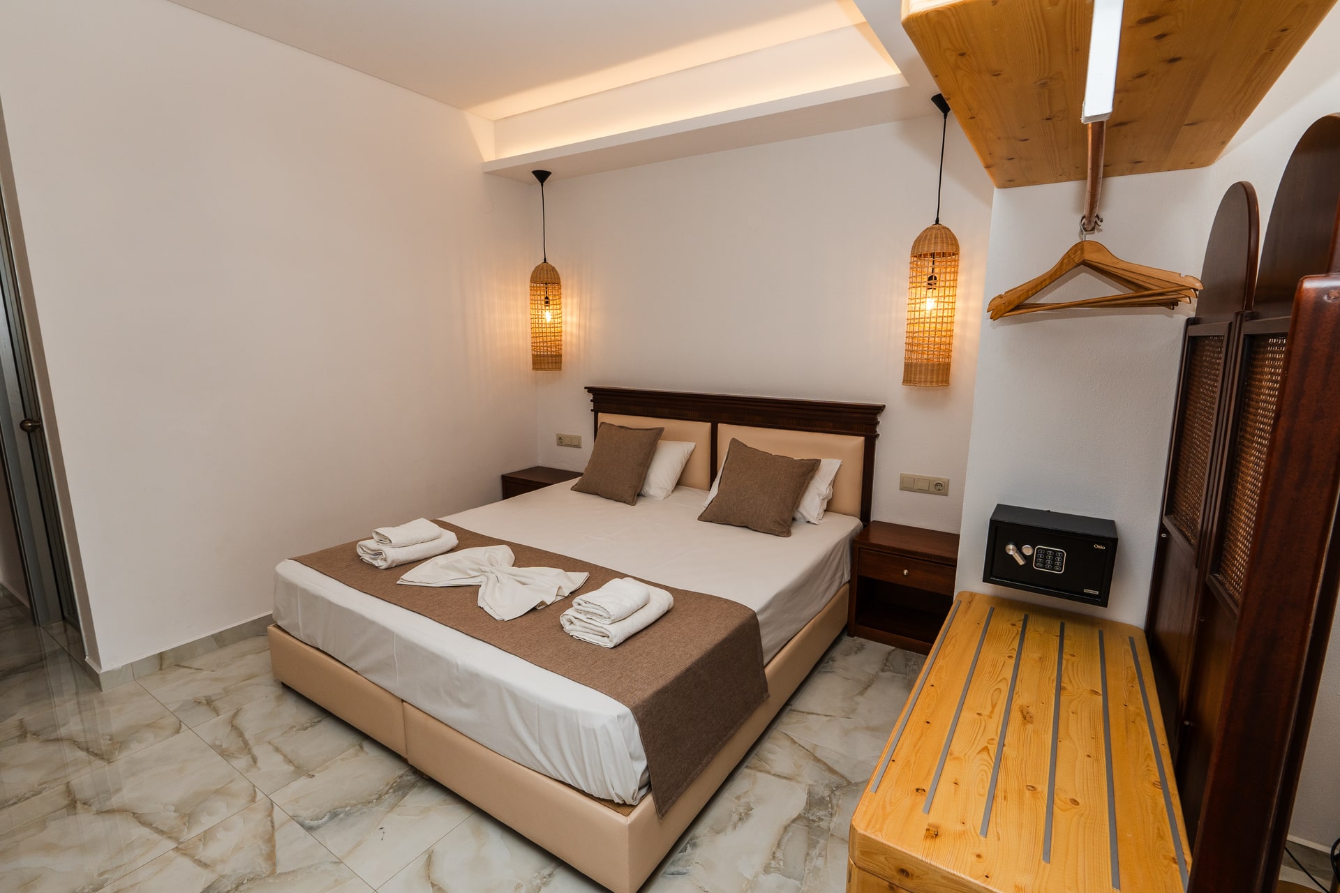 Quadruple studio ground floor