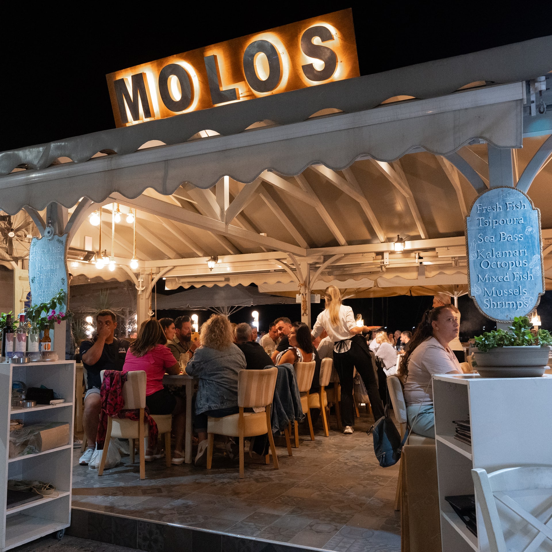 Molos Restaurant